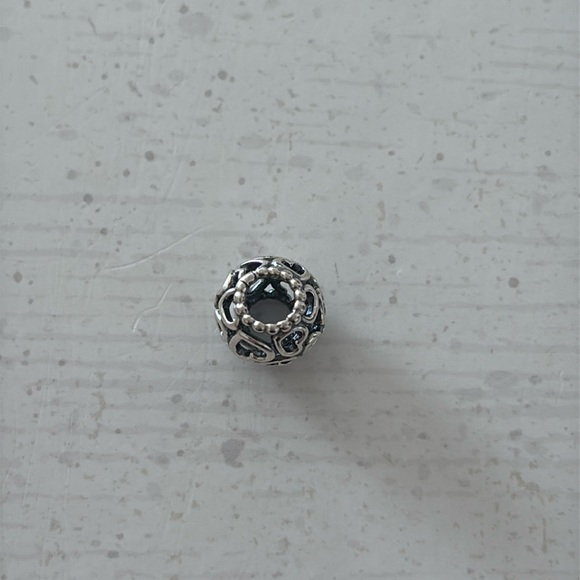 Pandora charm - Picture 1 of 2